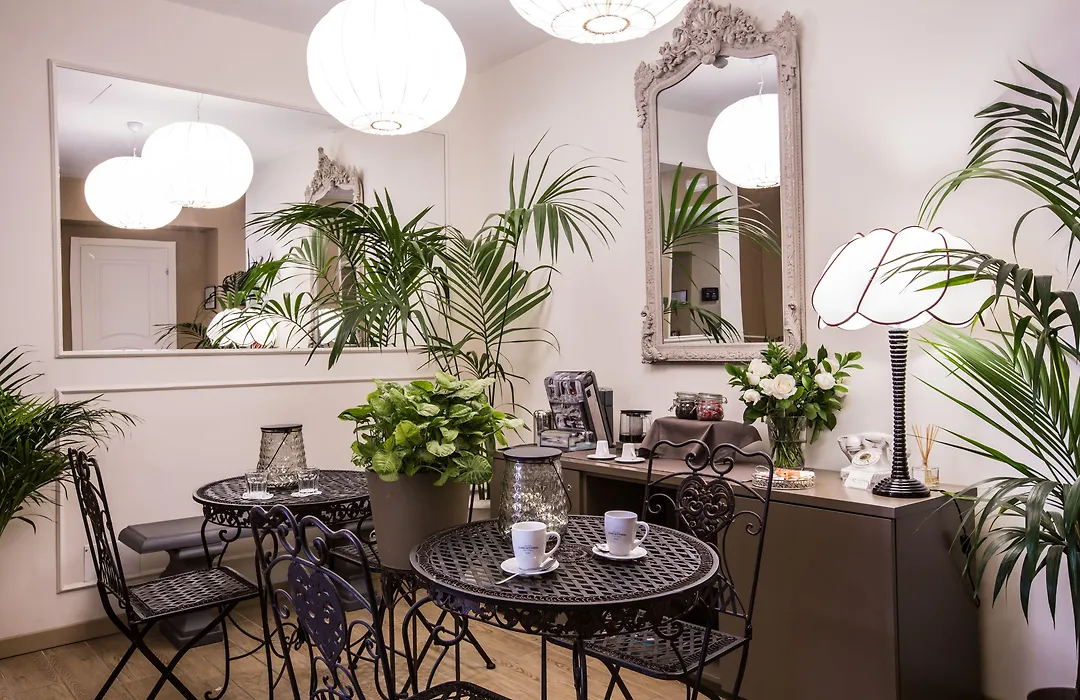 Chic & Town Luxury Rooms Piazza Di Spagna-1